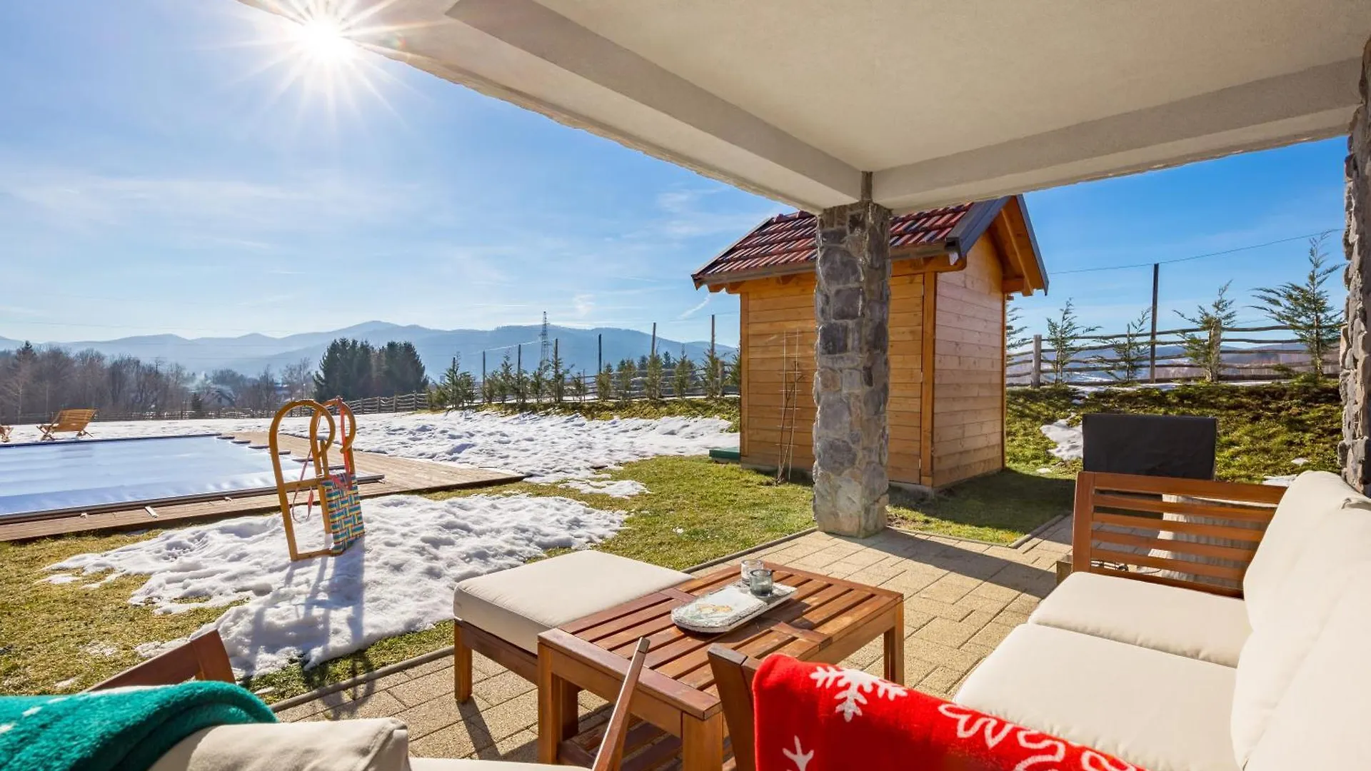 Log Home Mountain Mama Ravna Gora Croatia