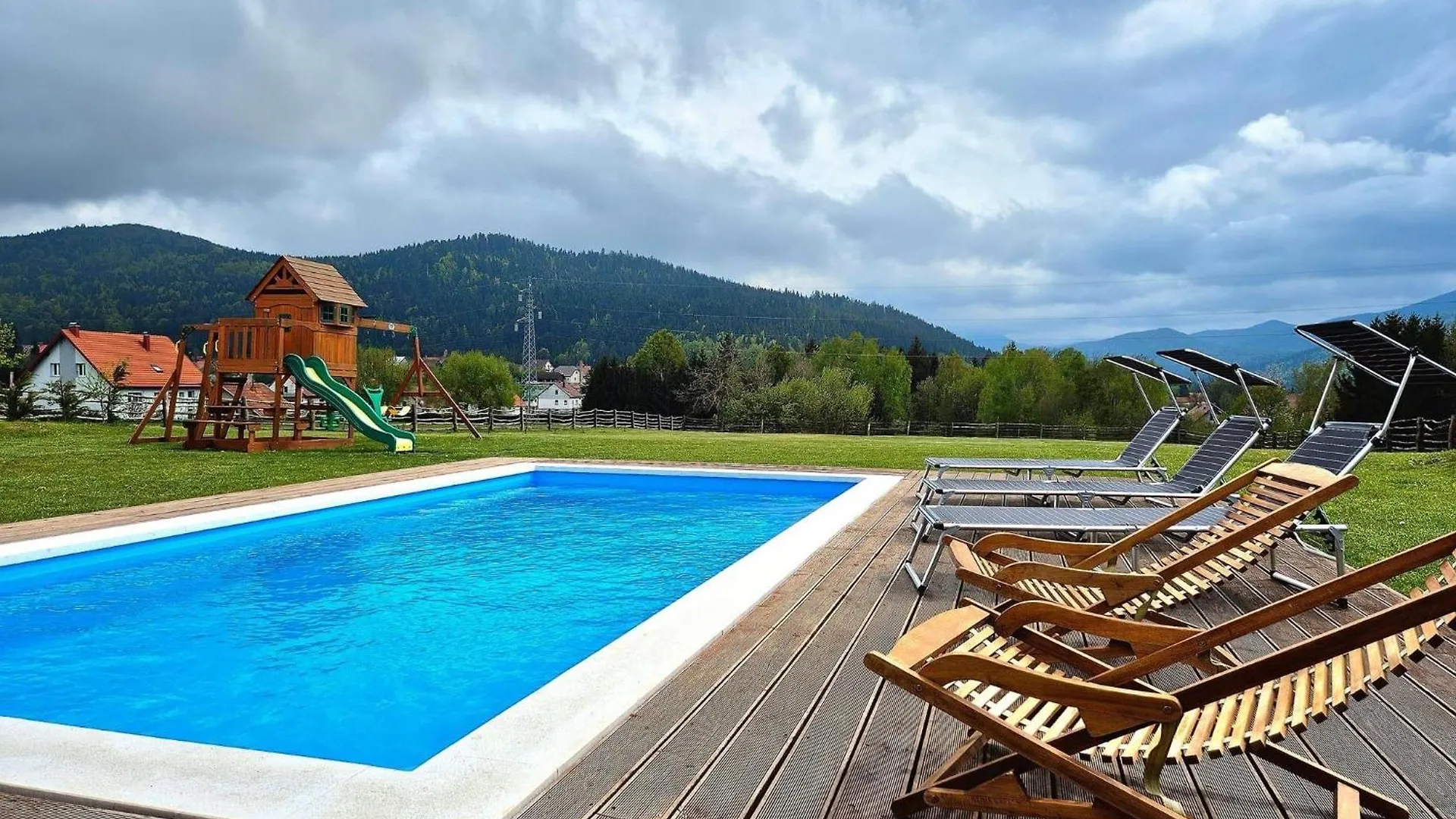 Log Home Mountain Mama Ravna Gora Villa