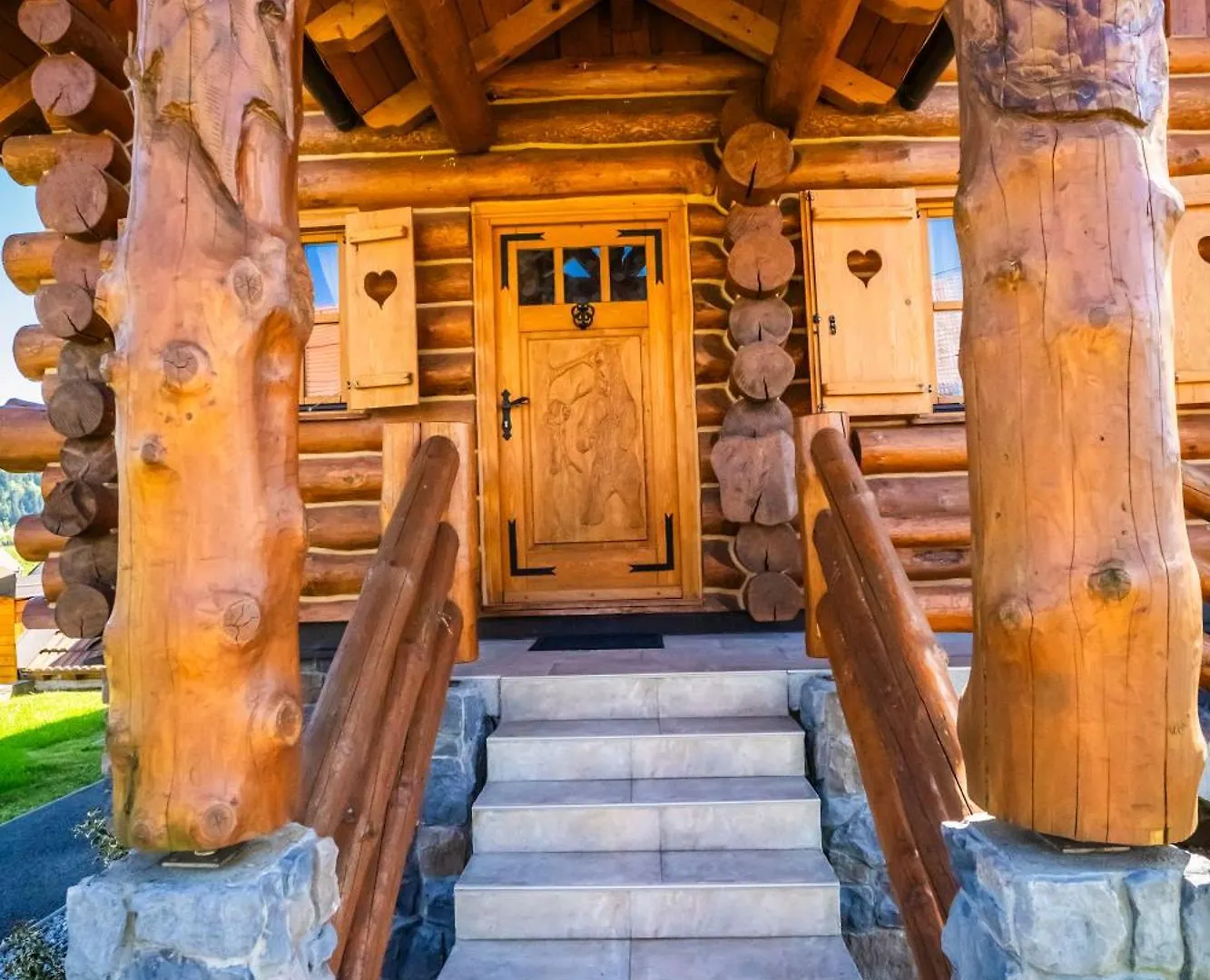 Log Home Mountain Mama Ravna Gora Croatia